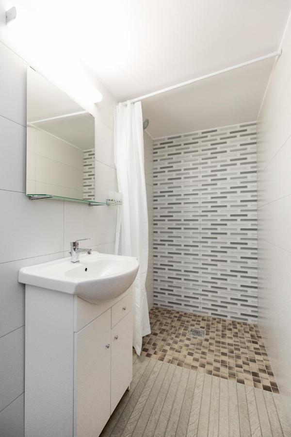 Apartament Minimalist Styled Tiny Ap @New York Cafe Budapeszt Zewnętrze zdjęcie
